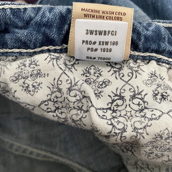 Big Star Sweet Boot Ultra Low Rise Distressed Jeans  Size 29 Stretch - Picture 6 of 7